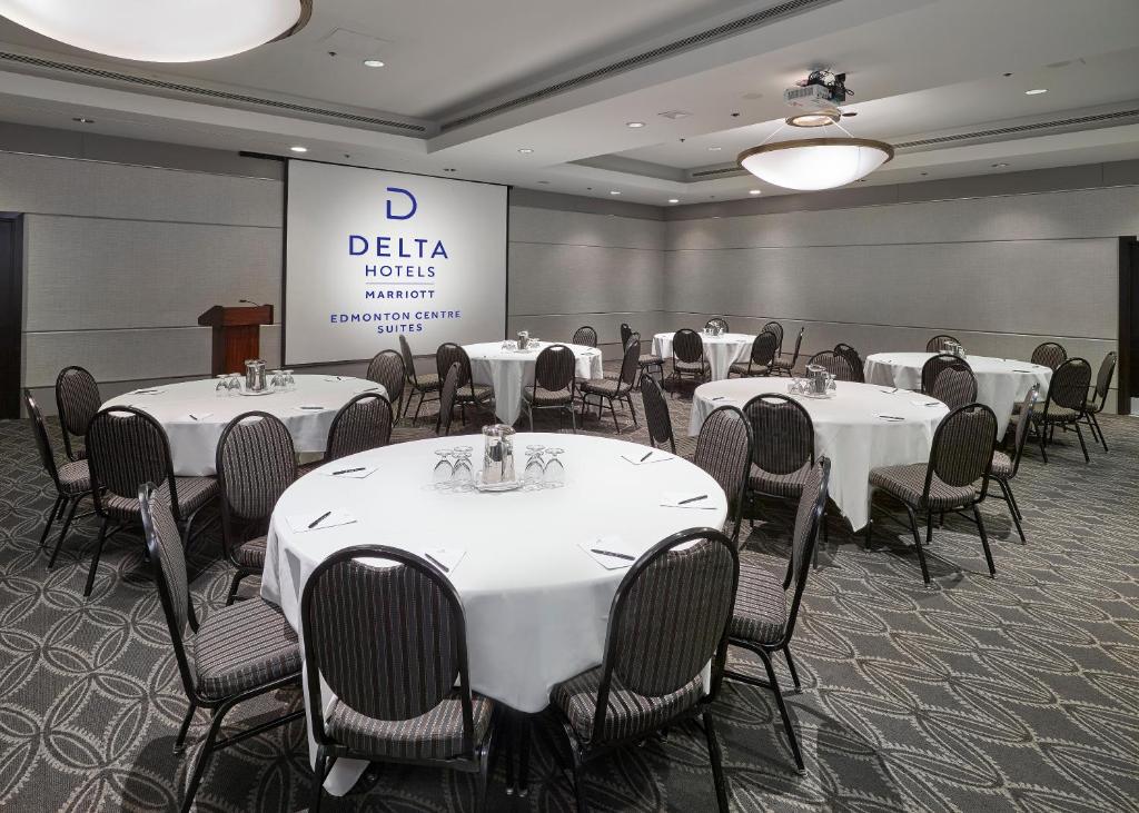 Delta Hotels by Marriott Edmonton Centre Suites