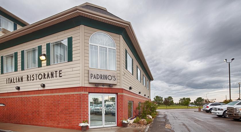 Best Western Grande Prairie Hotel & Suites