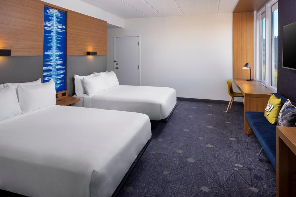 Aloft Tempe