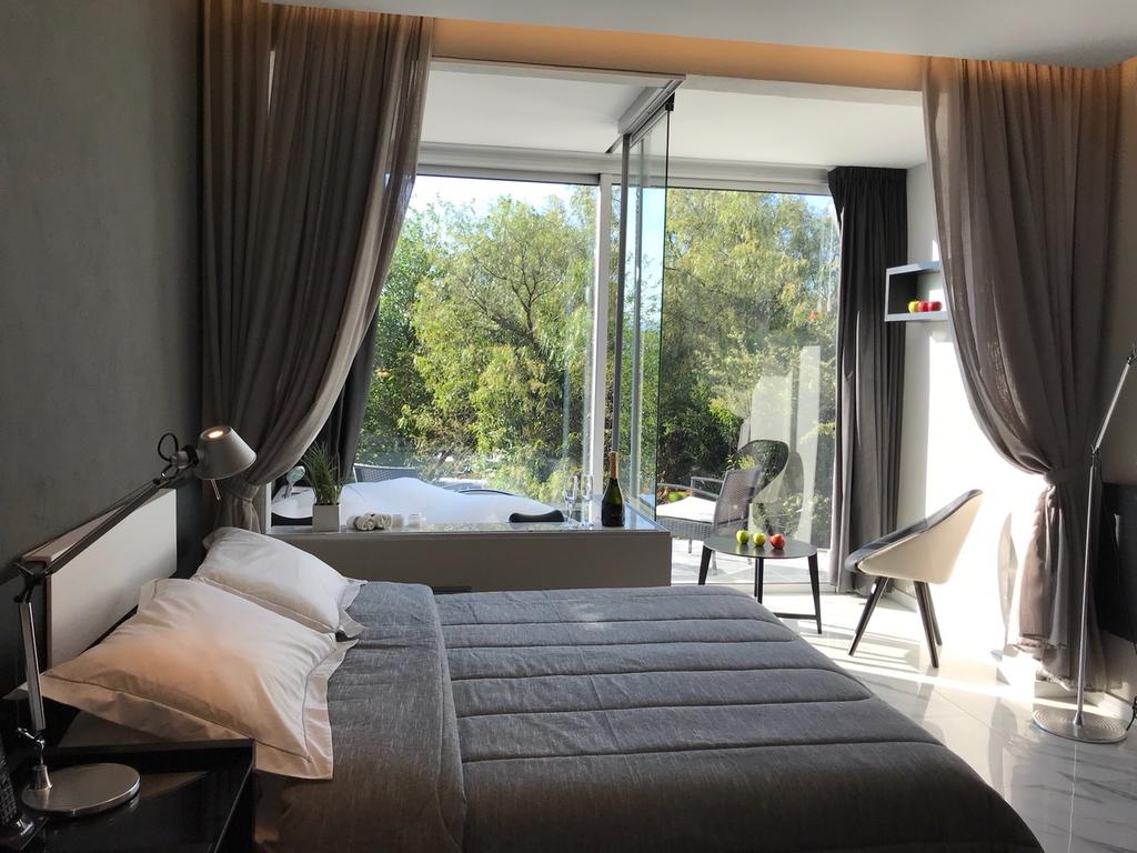 Pinares Panorama Suites & Spa