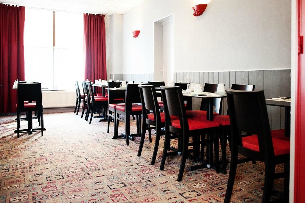 Hotel Carmin