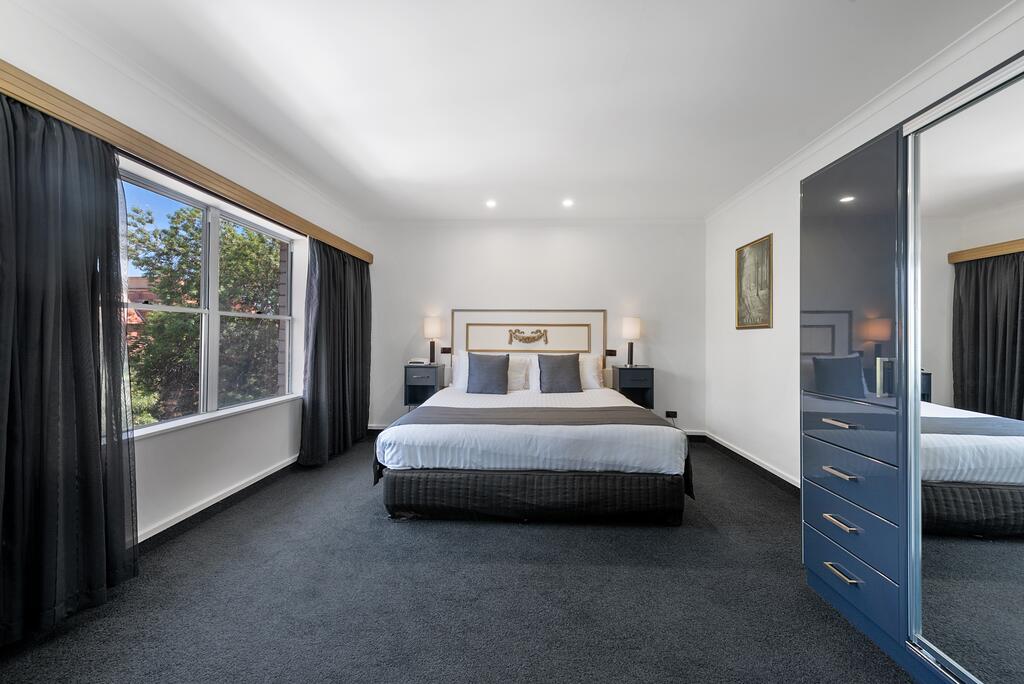 Quality Colonial Launceston
