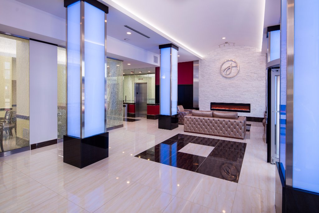Jaslin Hotel