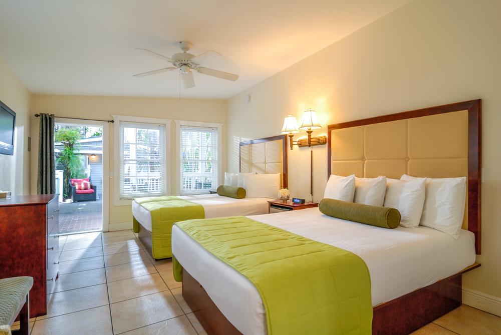 Lighthouse Court Hotel