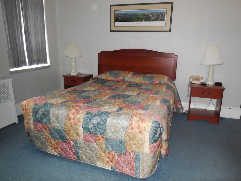Hotel Harrington