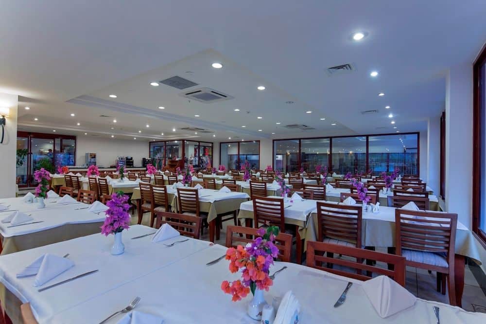 Alara Kum Hotel