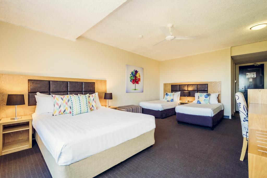 Greenmount Hotel