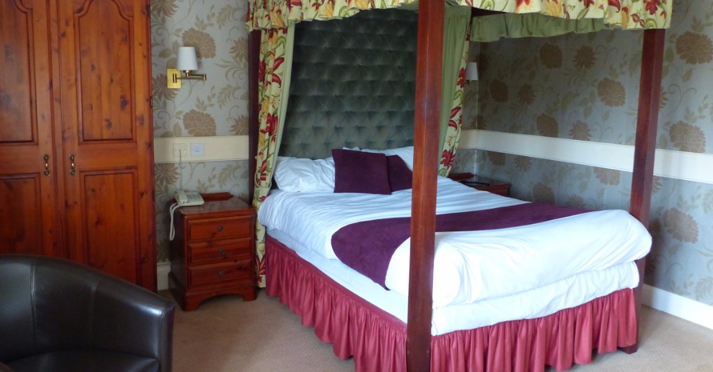 Farnham House Hotel