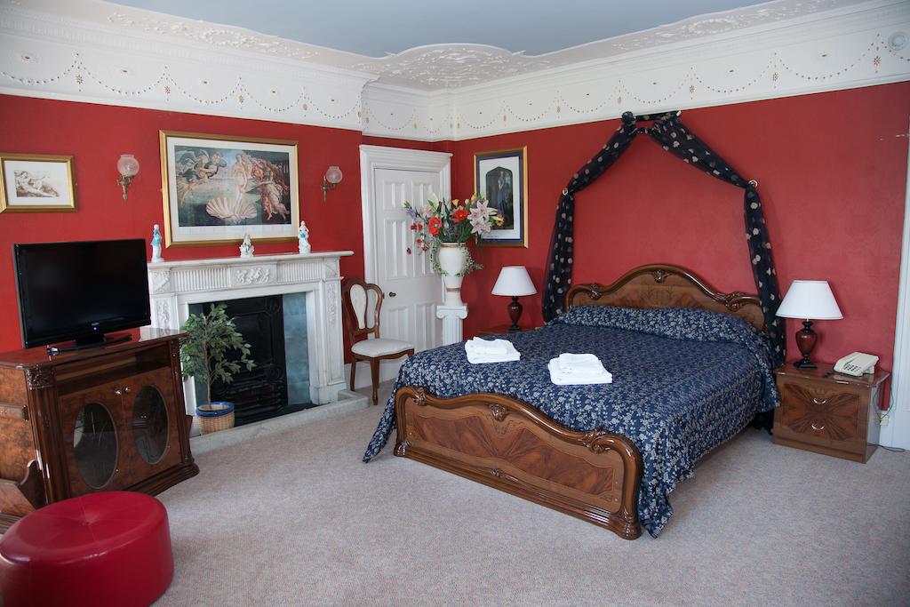 Court Colman Manor