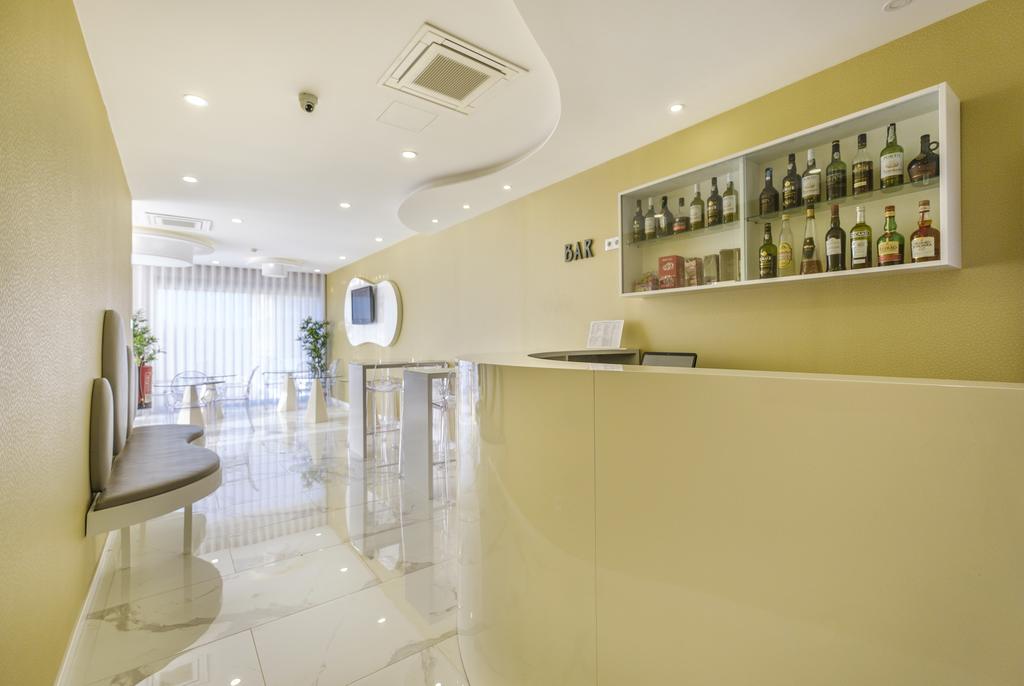 Hotel Rosa Mística