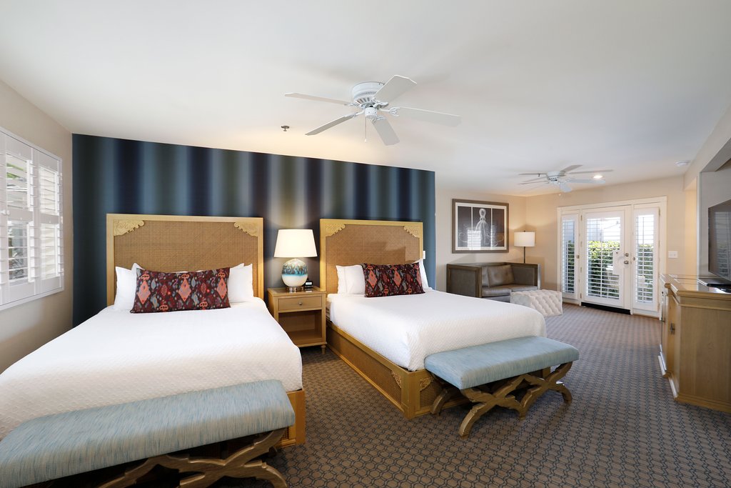 Spyglass Inn