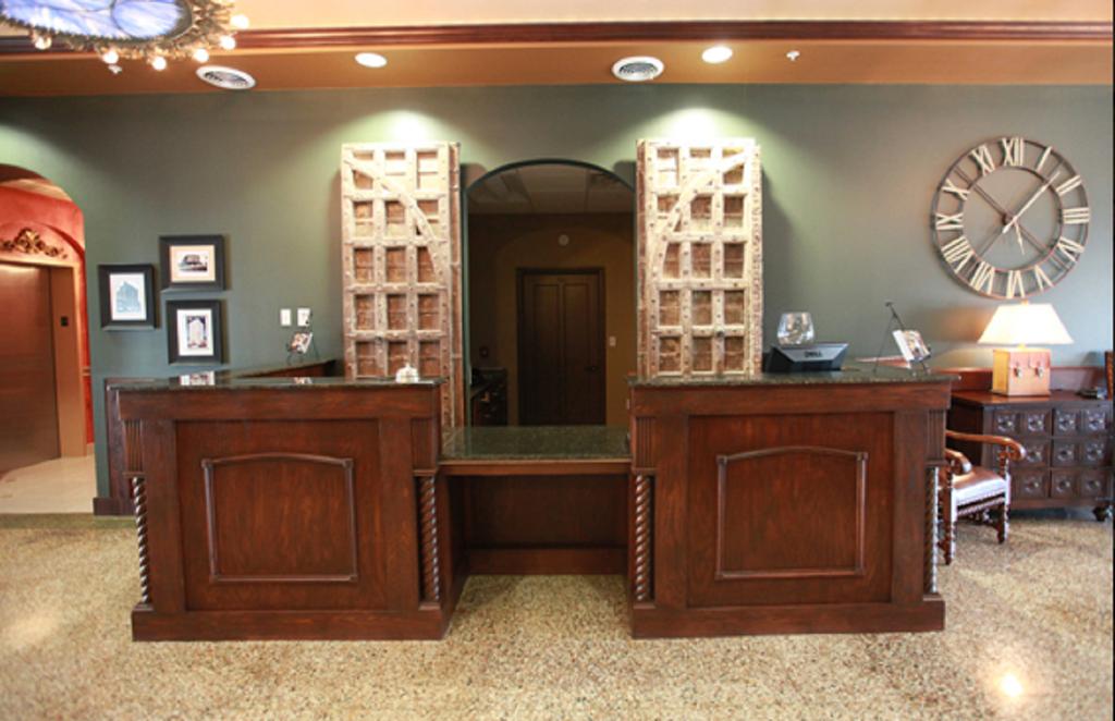 Campbell Hotel
