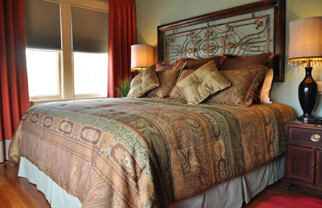 Campbell Hotel