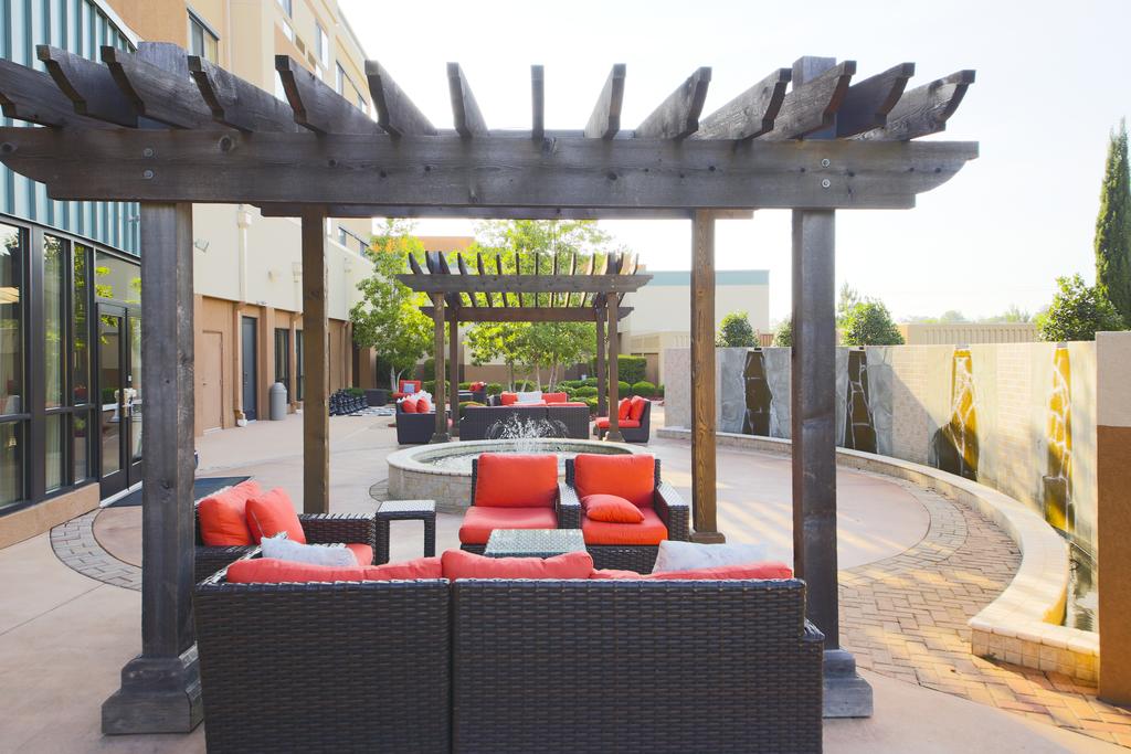 Courtyard Warner Robins
