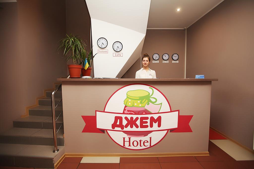 Jam Hotel