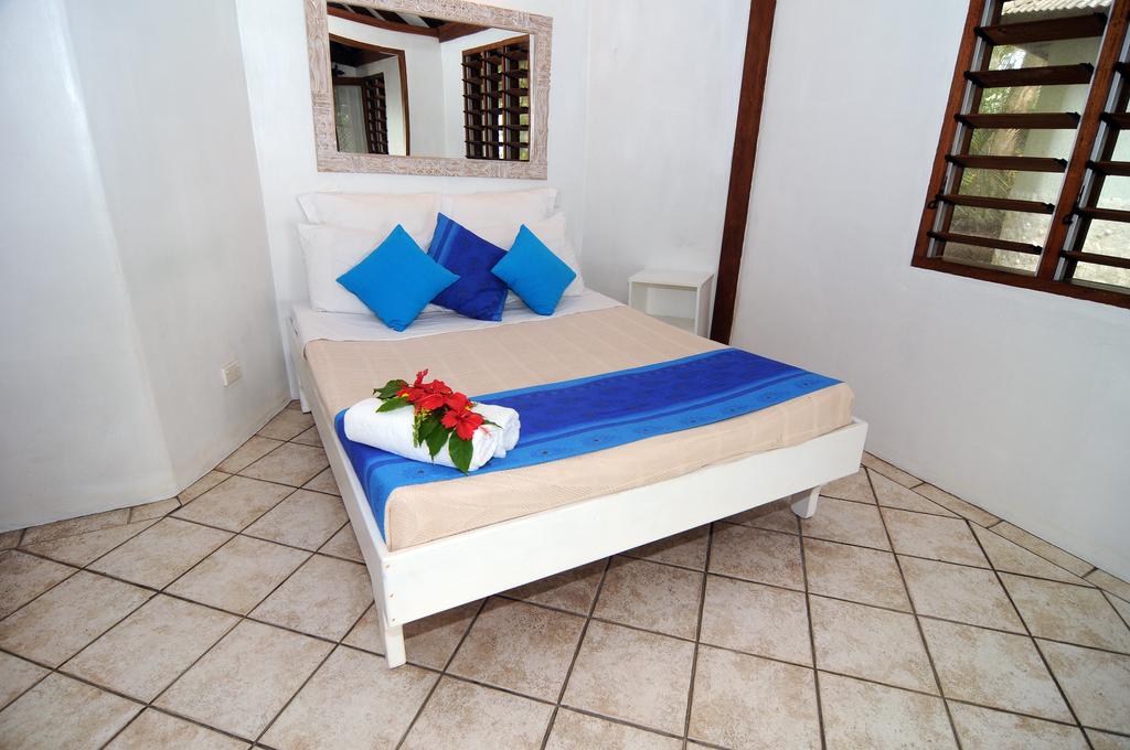 Hideaway Island Resort