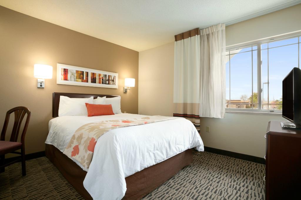 MainStay Suites Orlando Altamonte Springs (Formerly Hawthorn Suites by Wyndham)