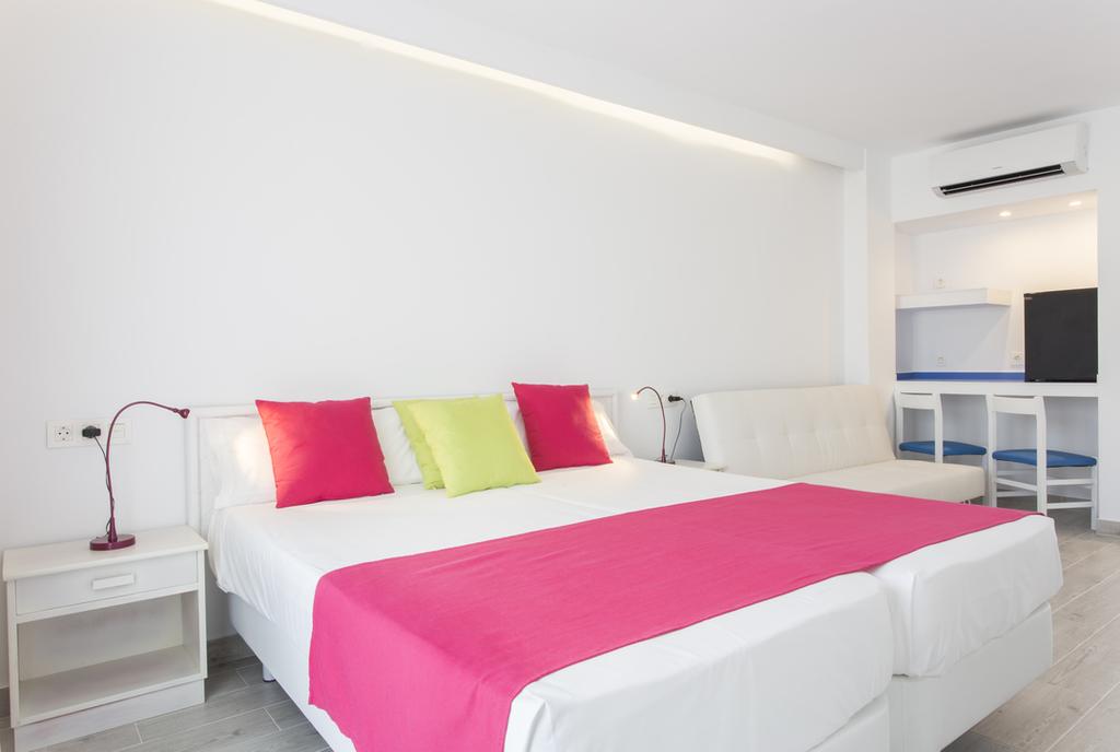 Guya Wave Hotel
