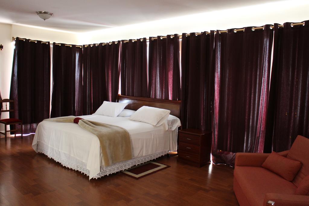 Hotel Santos Pina