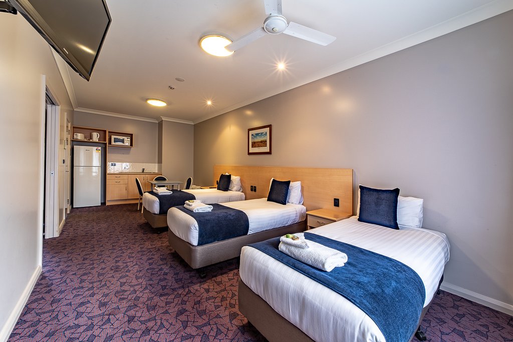 Albert Motel