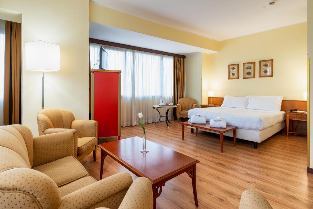 Royal Palace Hotel