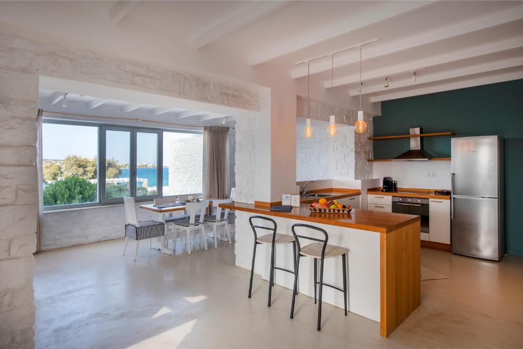 Ambassador Luxury Villas Paros