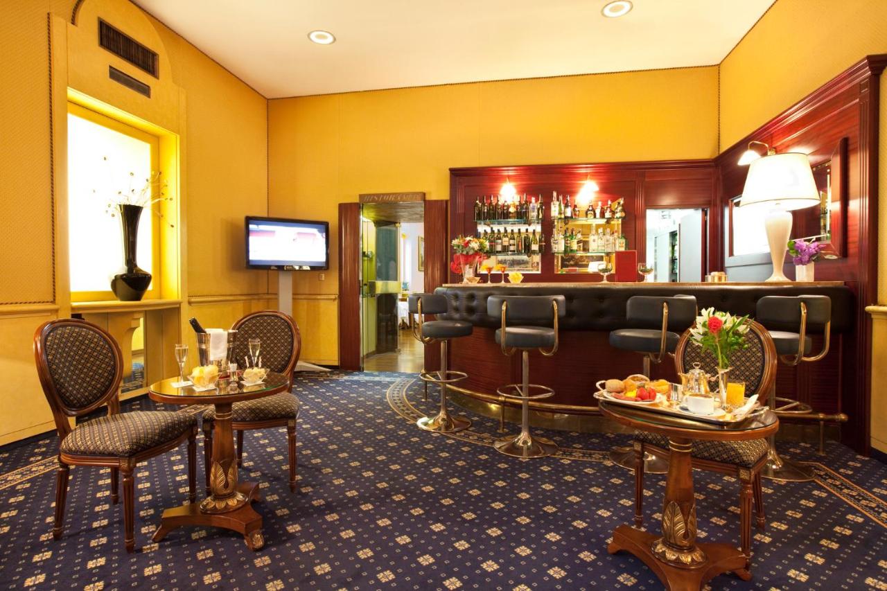 Hotel Mondial