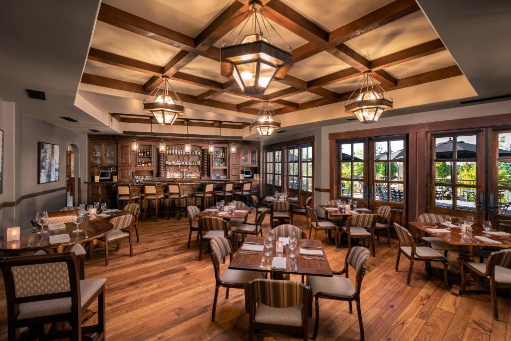 Pronghorn Resort
