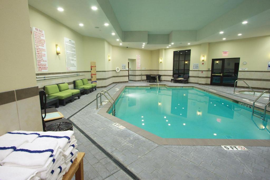Embassy Suites by Hilton Savannah Airport