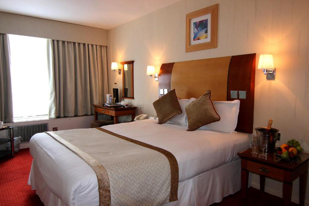 Best Western Welwyn Garden City Homestead Court Hotel