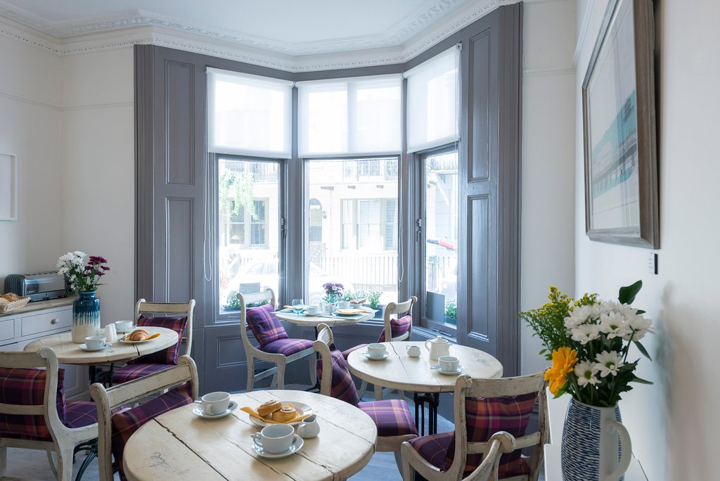 Brighton Marina House Hotel - B&B