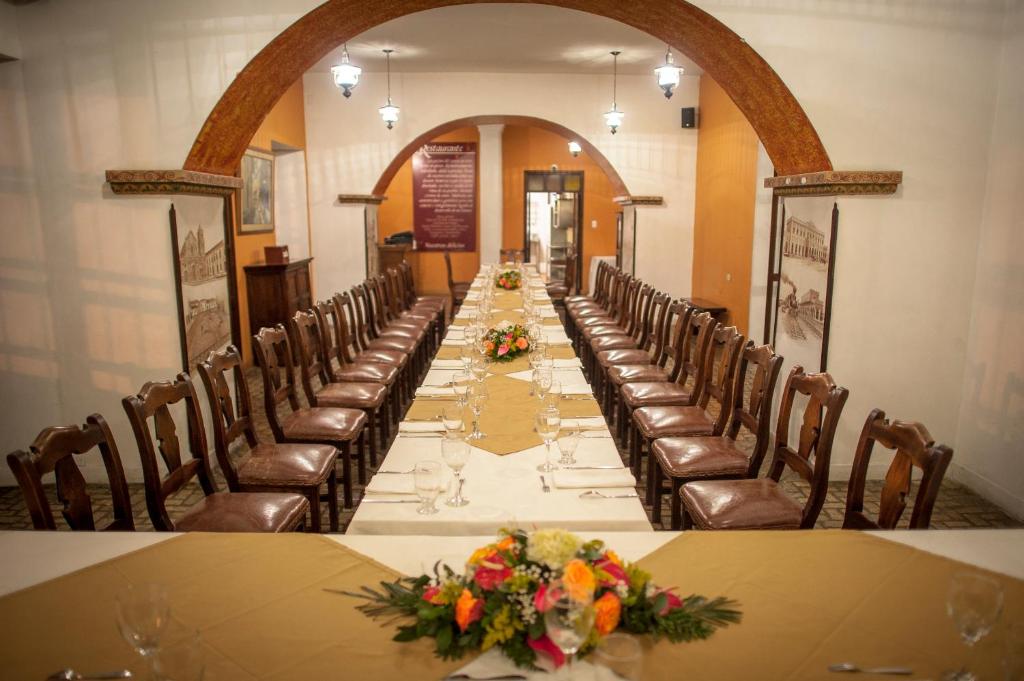 Hotel La Plazuela