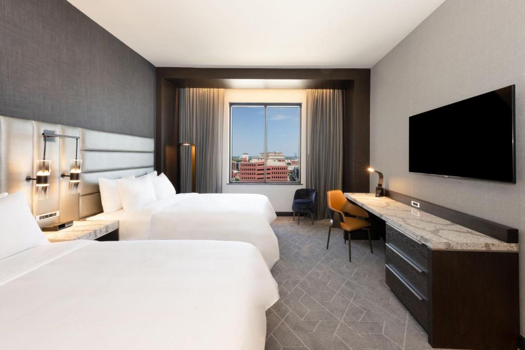 Renaissance Oklahoma City Downtown Bricktown Hotel
