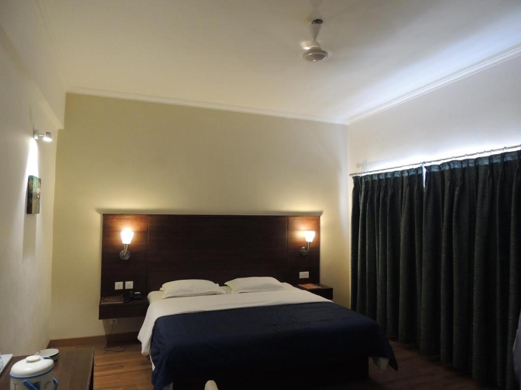 Diamond Hotel