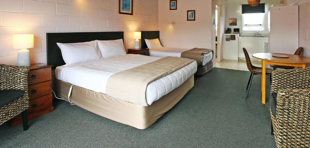 289 Midway Motel