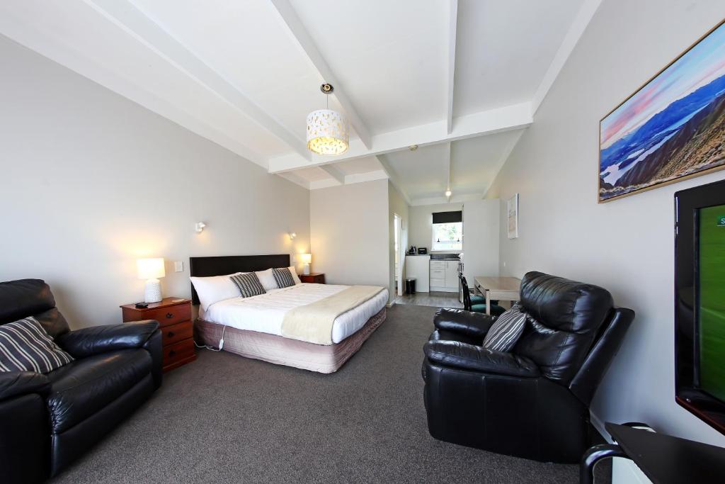 289 Midway Motel