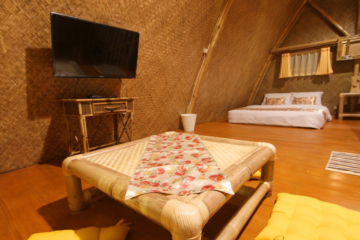 Villa ChavaMinerva Bambu - Lembang