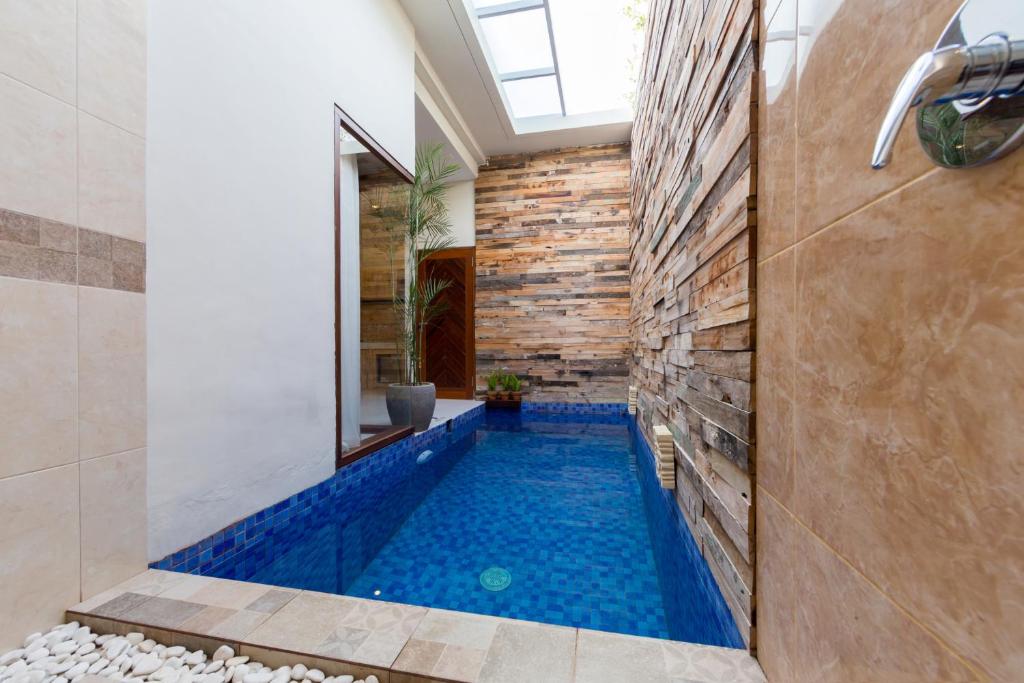 Paisa Seminyak Living