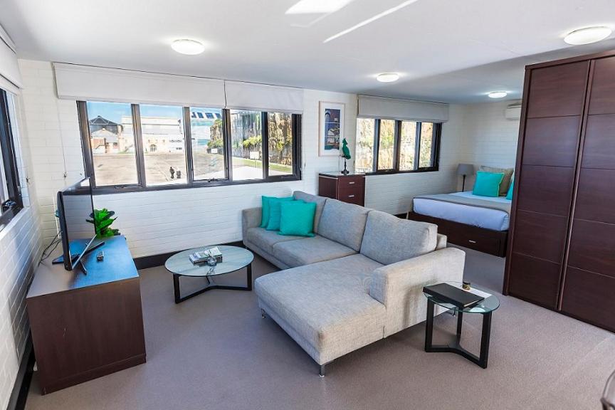 Cockatoo Island Accommodation