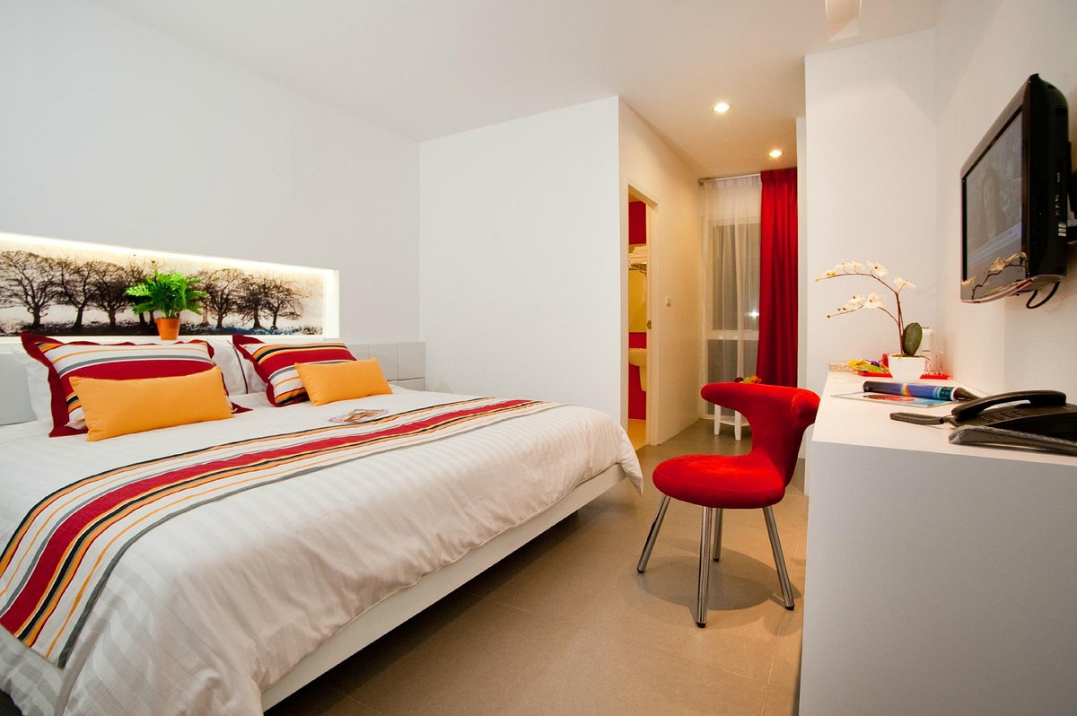 The Gallery Hotel
