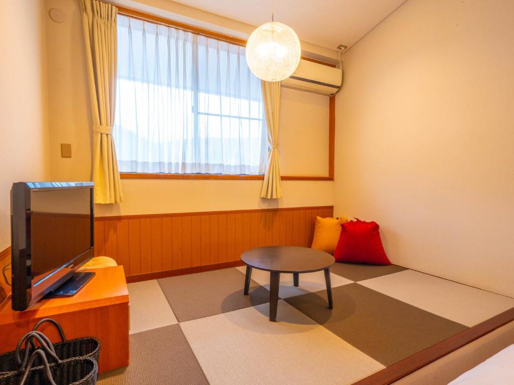 Yufuin Yawaraginosato Yadoya