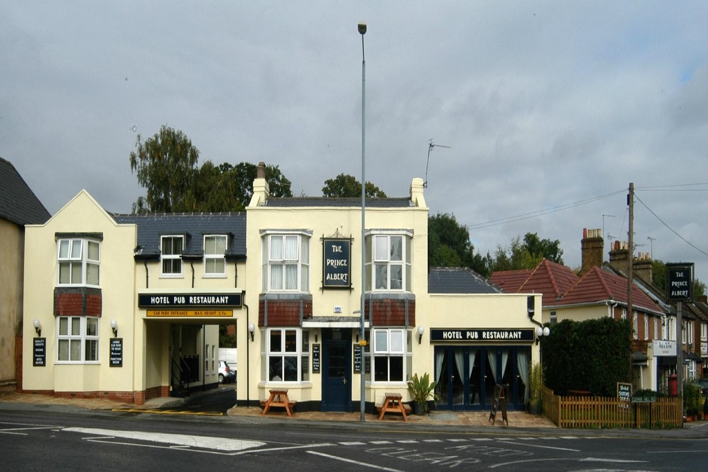 The Prince Albert - Inn