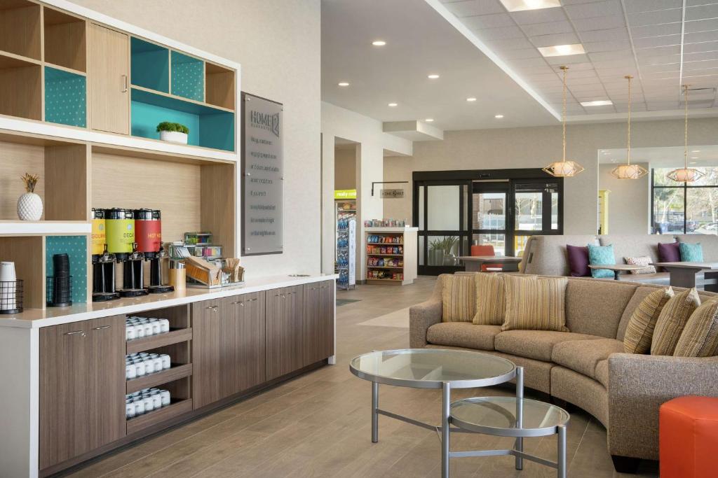 Home2 Suites by Hilton Woodland Hills Los Angeles