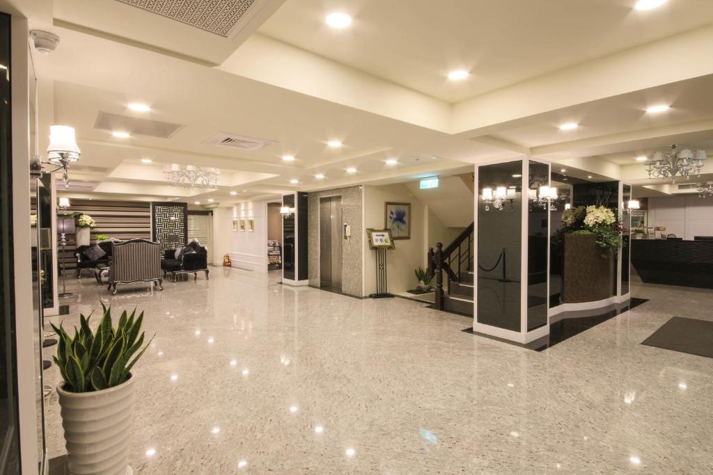 Truefriend Inn