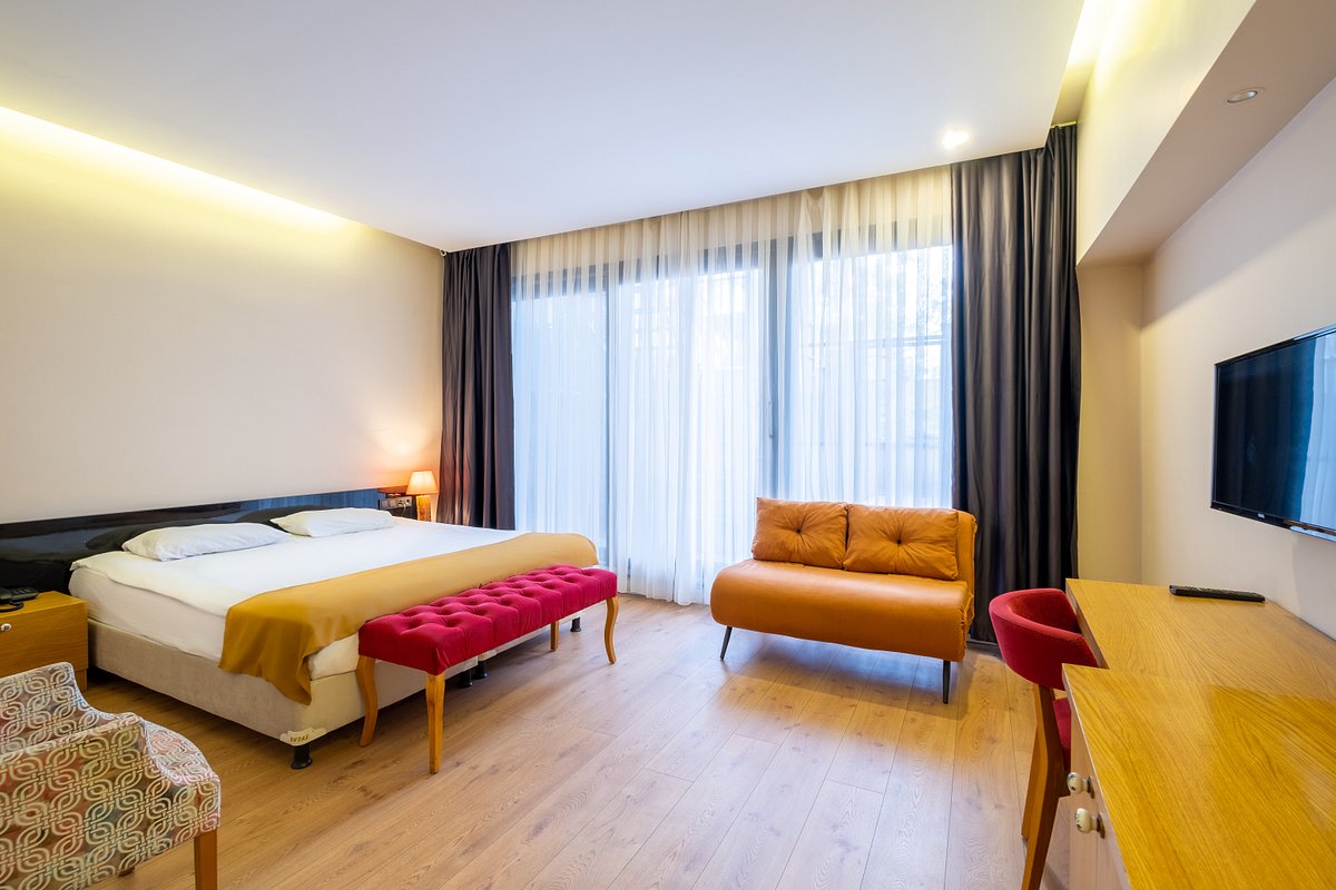 VVR Hotel