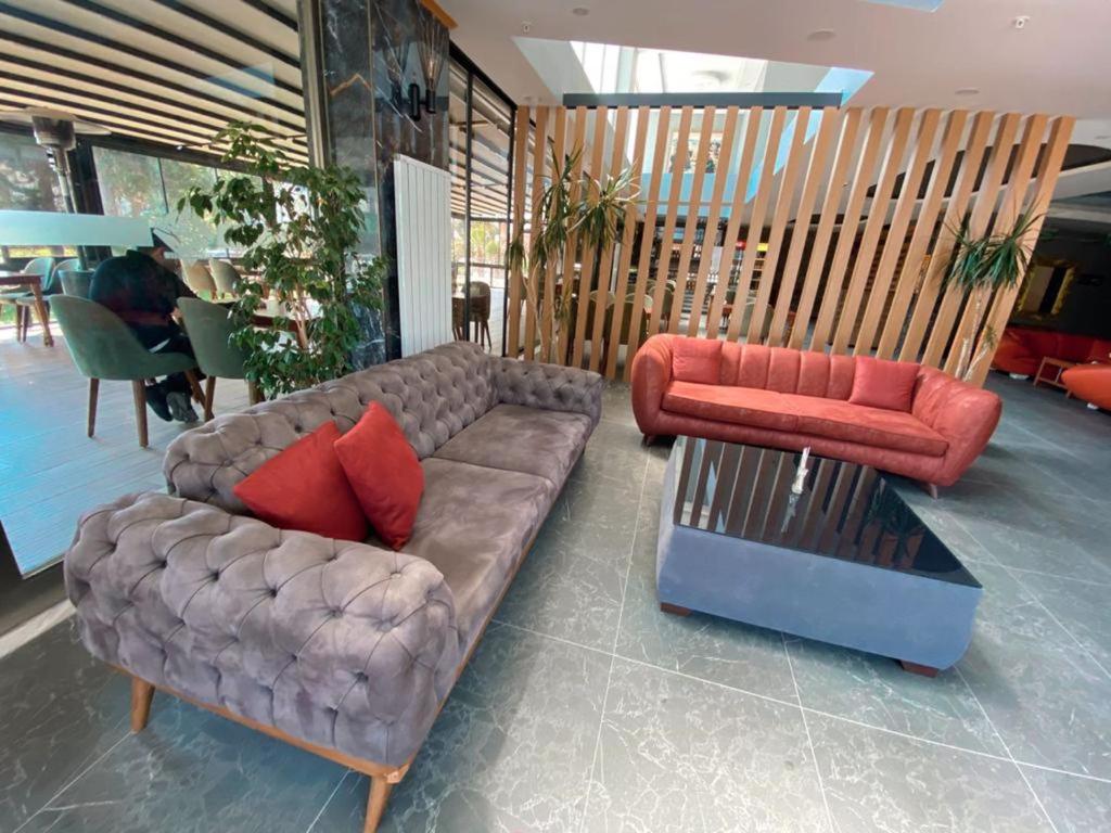 Zeynel Hotel Konyaalti