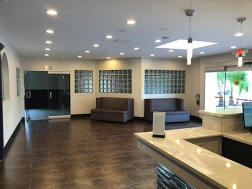 SURESTAY PLUS HOTEL BY BEST WESTERN SACRAMENTO CAL EXPO