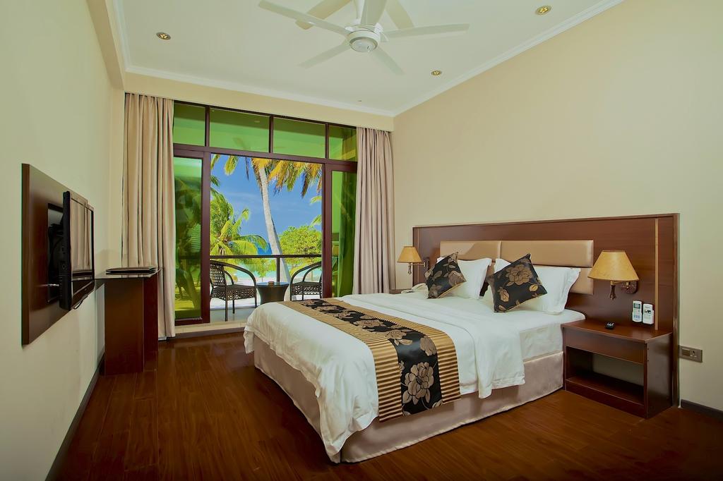 Kaani Beach Hotel At Maafushi