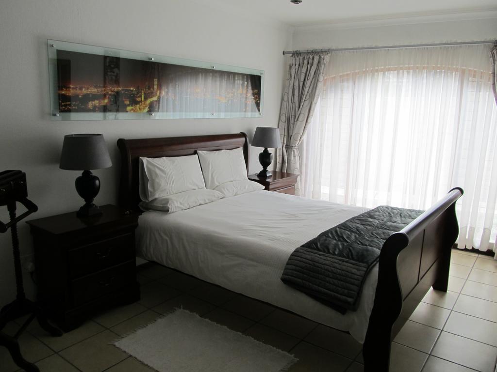 Five A Morris Bed And Breakfast
