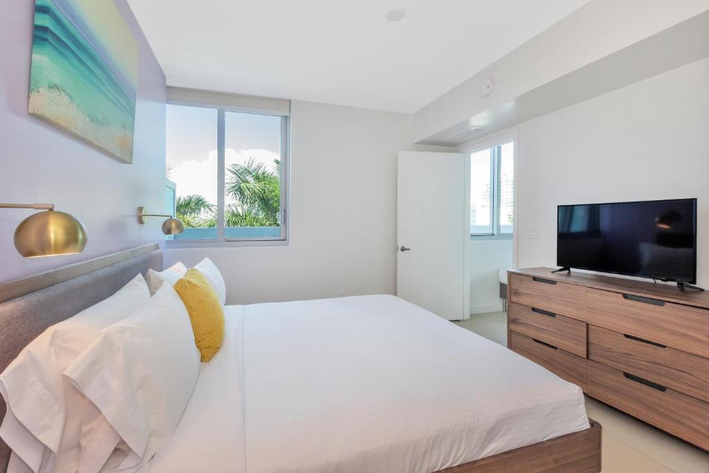 Dharma Home Suites Miami at Monte Carlo